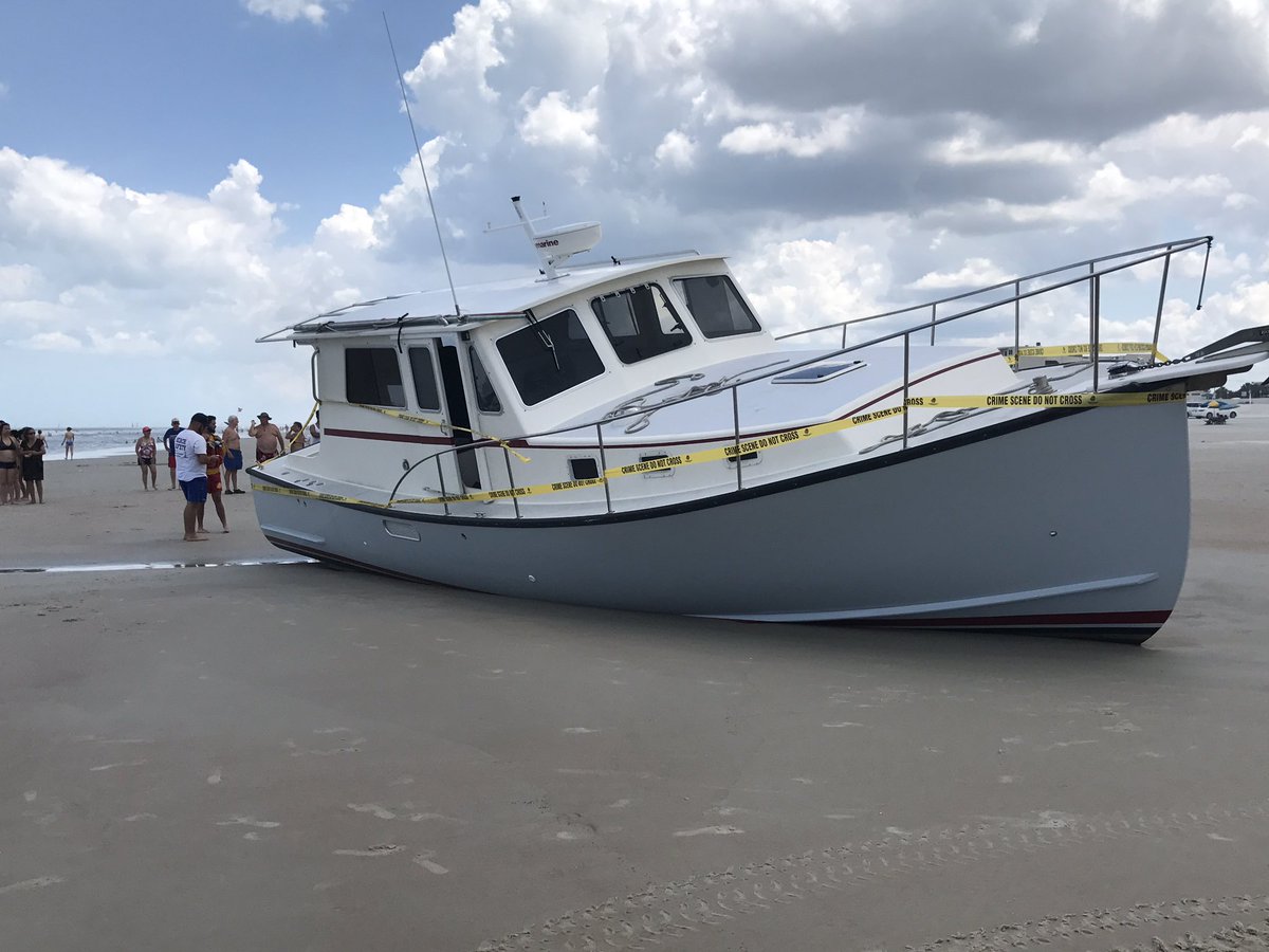 boat crash daytona