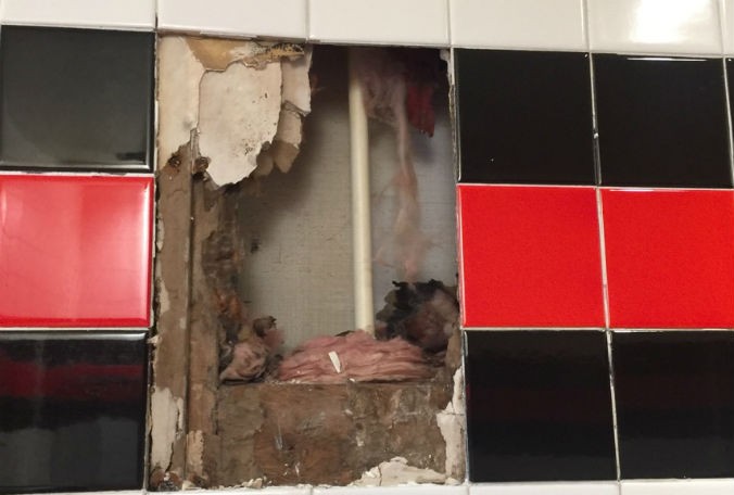 mcdonalds-bathroom-explosion-2