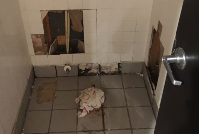 mcdonalds-bathroom-explosion-3